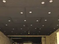 Image d'un vide sanitaire en cours d'isolation par un artisan de Toulouse, pour une maison plus confortable